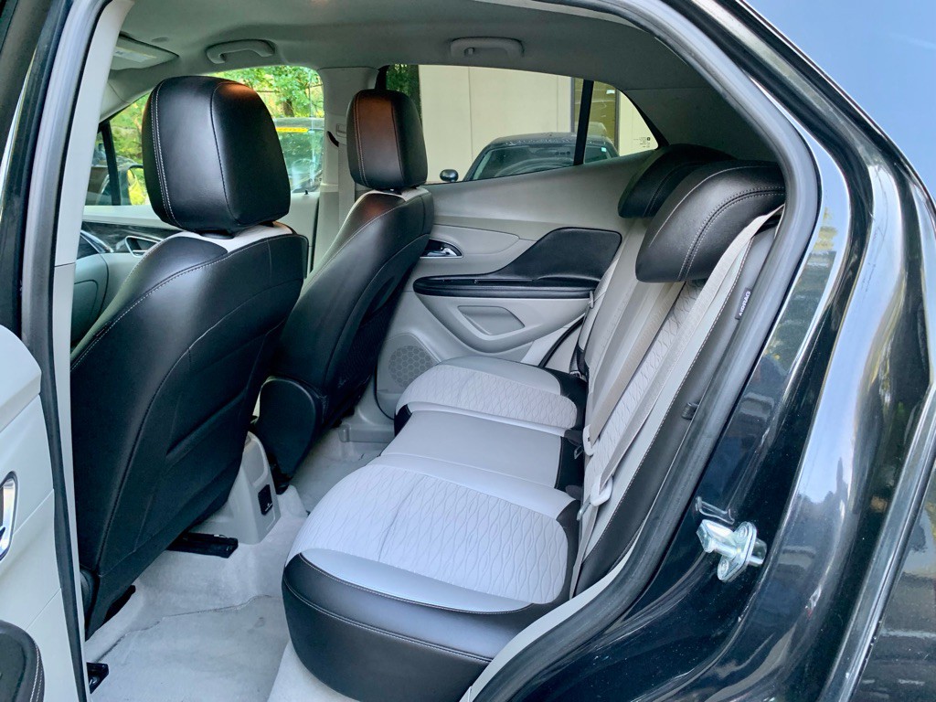 2015 Buick Enclave Image 11