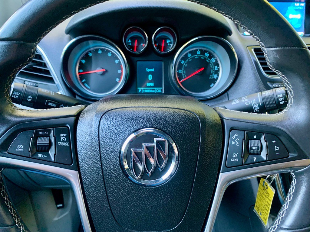 2015 Buick Enclave Image 16