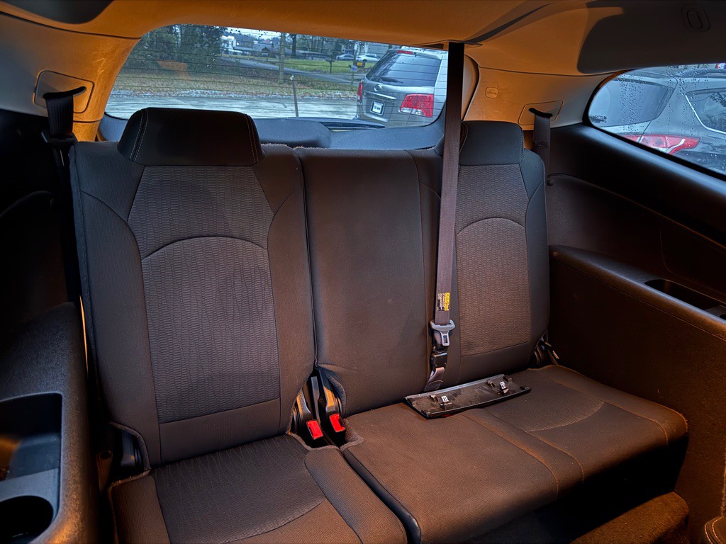 2017 Chevrolet Traverse Image 10