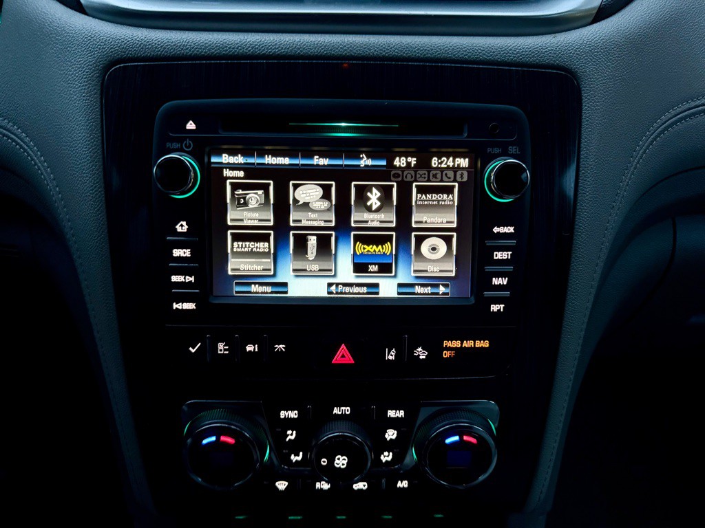 2016 Chevrolet Traverse Image 17