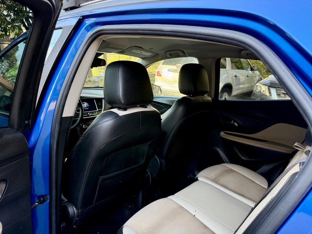 2018 Buick Enclave Image 9