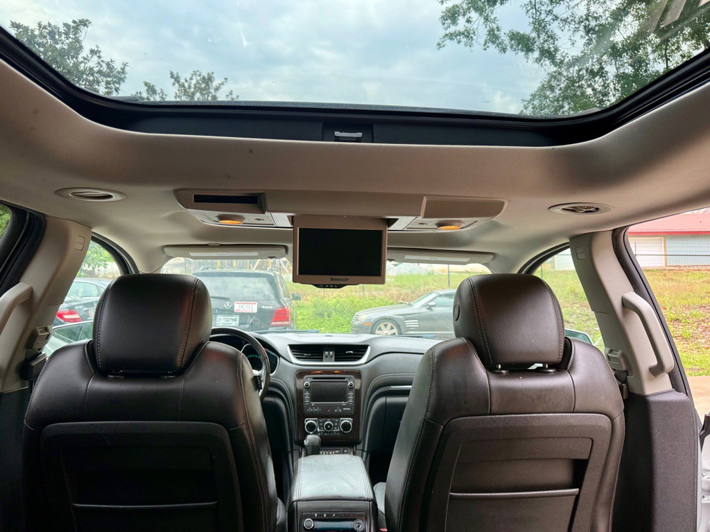 2015 Chevrolet Traverse Image 13