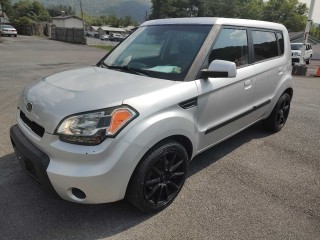 Image for 2010 Kia Soul + ID: 6699552