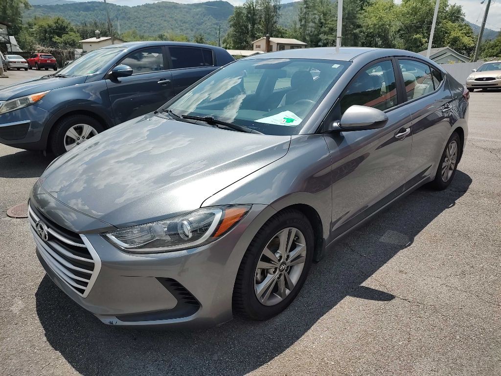 2018 Hyundai Elantra Image 8