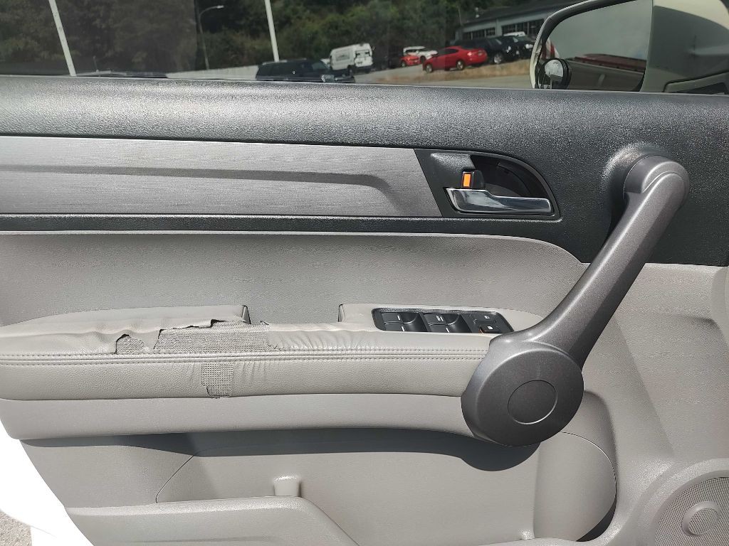 2008 Honda CR-V Image 17