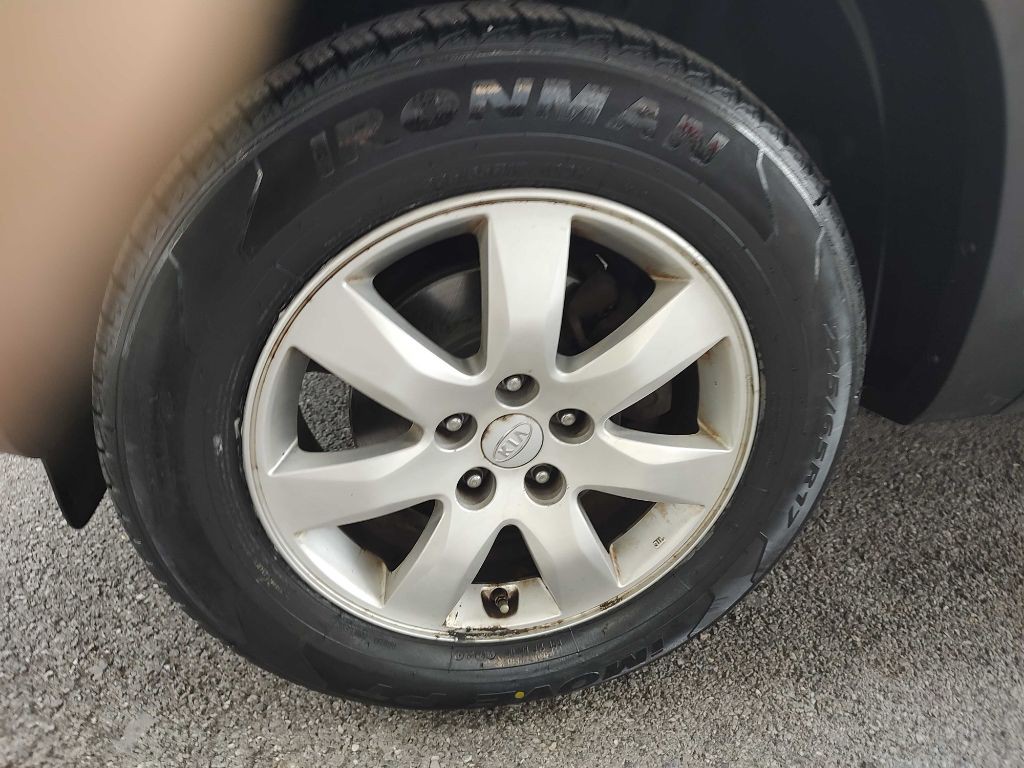 2011 Kia Sorento Image 3