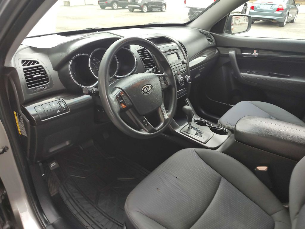 2011 Kia Sorento Image 4