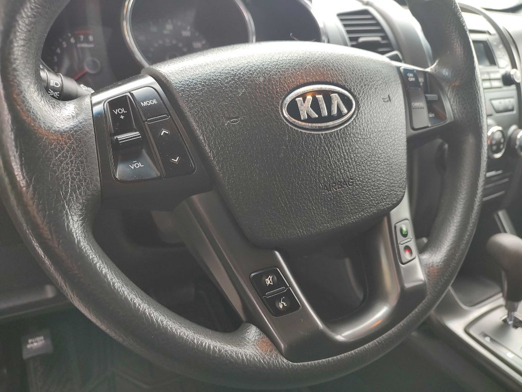 2011 Kia Sorento Image 6
