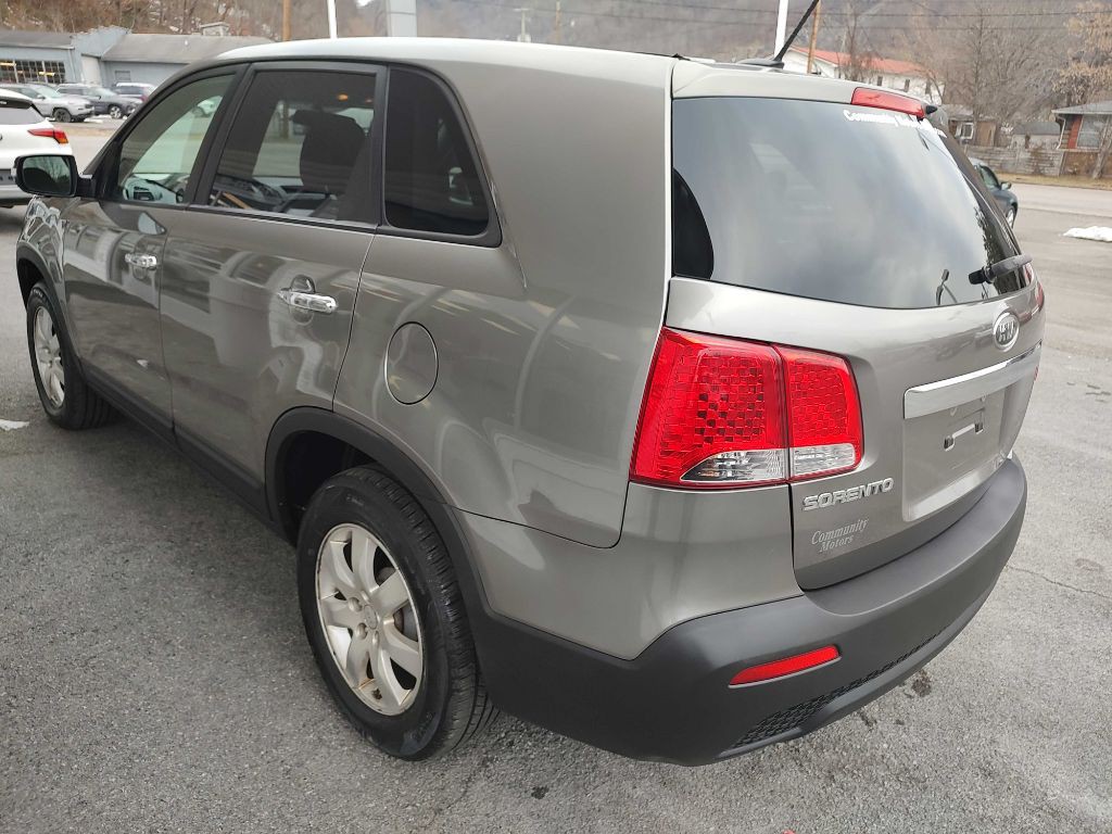 2011 Kia Sorento Image 14