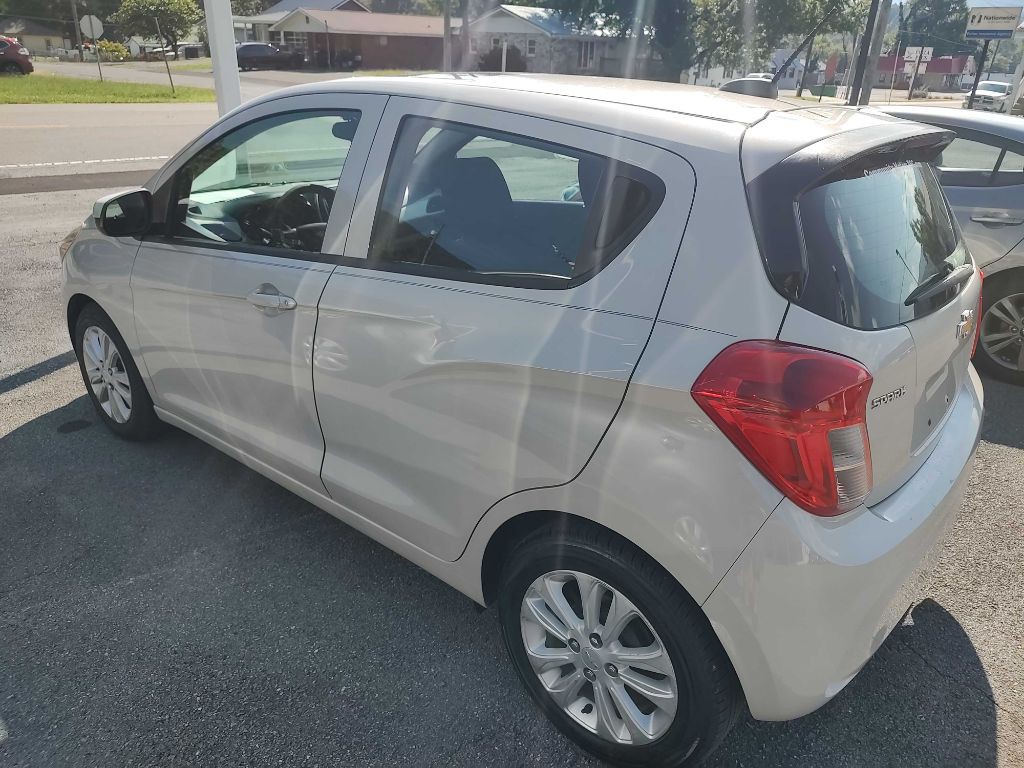 2017 Chevrolet Spark Image 3