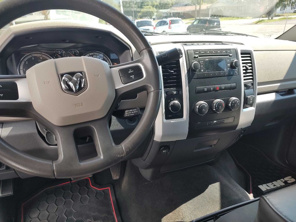 2011 Dodge Ram 1500 Image 12