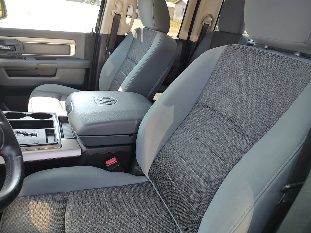 2013 RAM 1500 Image 11