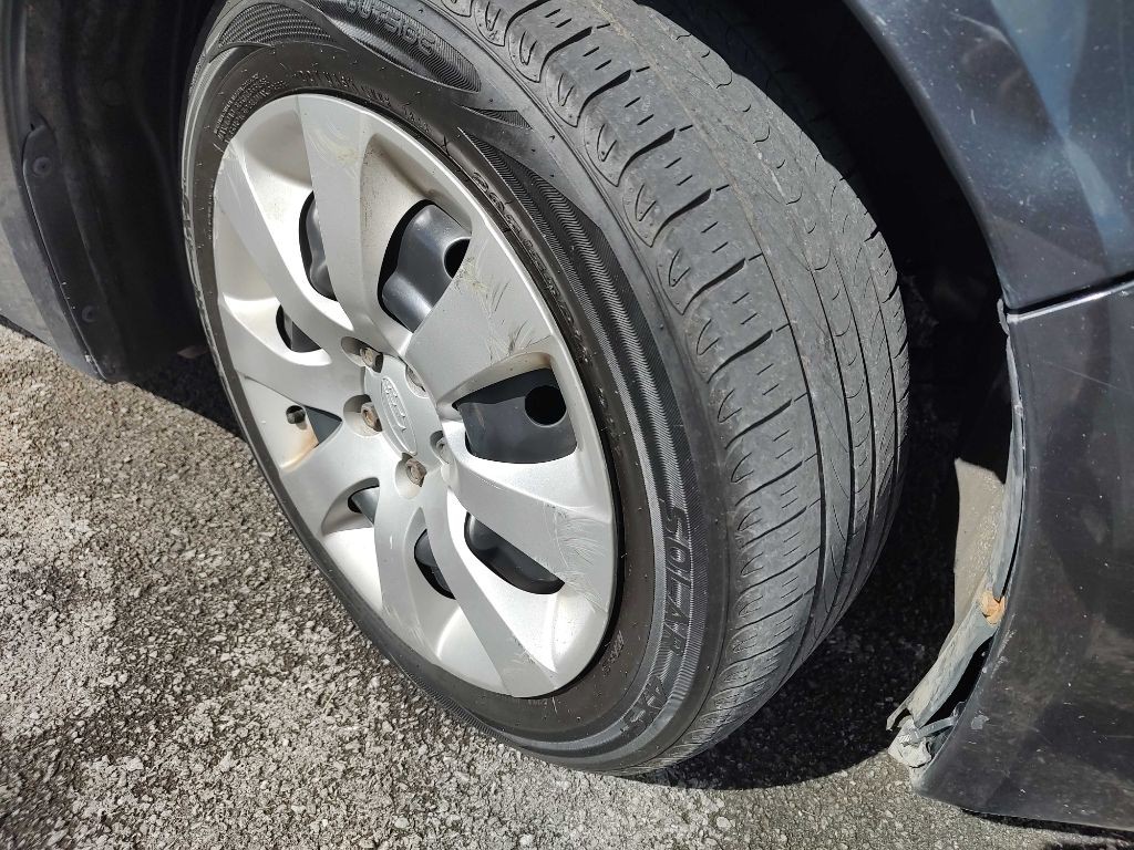 2009 Subaru Impreza Image 2