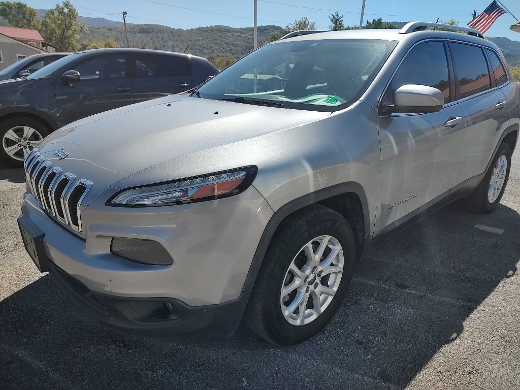2015 Jeep Cherokee Image 18