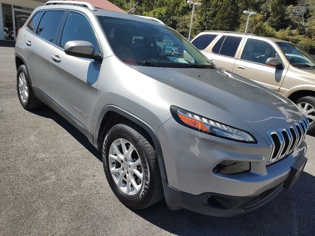 2015 Jeep Cherokee Image 19