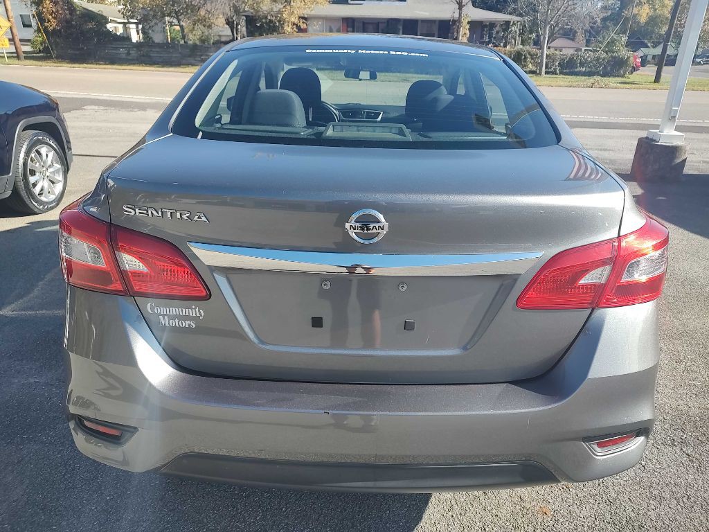 2017 Nissan Sentra Image 2