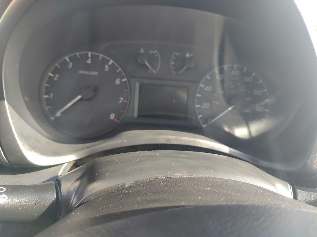 2017 Nissan Sentra Image 6