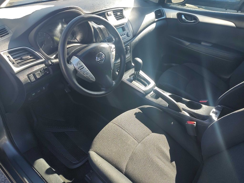 2017 Nissan Sentra Image 8