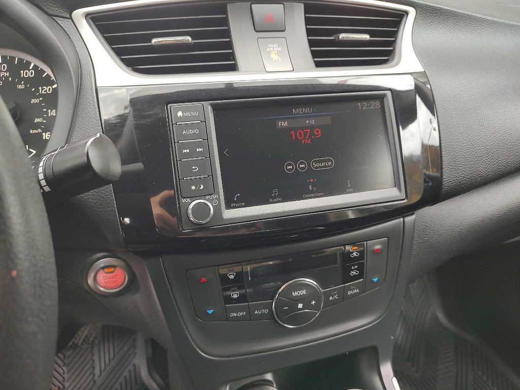 2019 Nissan Sentra Image 6