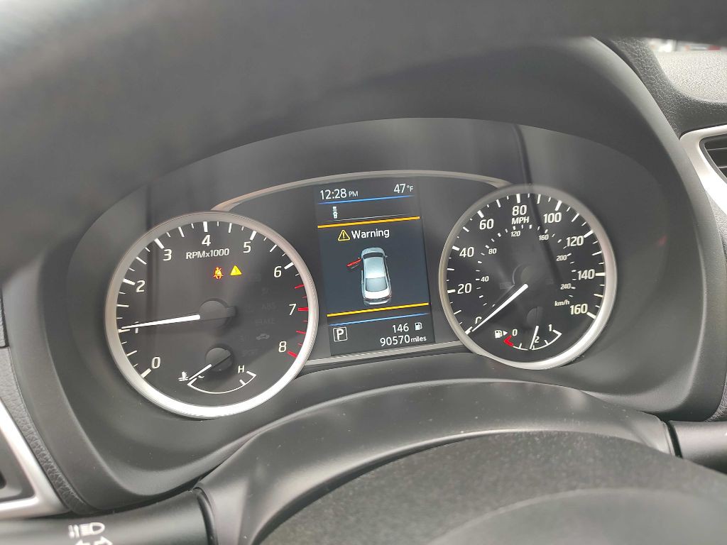 2019 Nissan Sentra Image 9