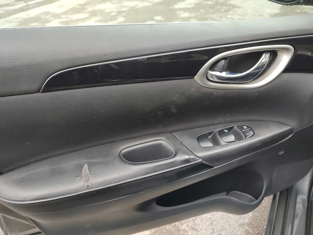 2019 Nissan Sentra Image 10