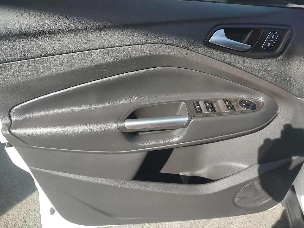 2018 Ford Escape Image 16