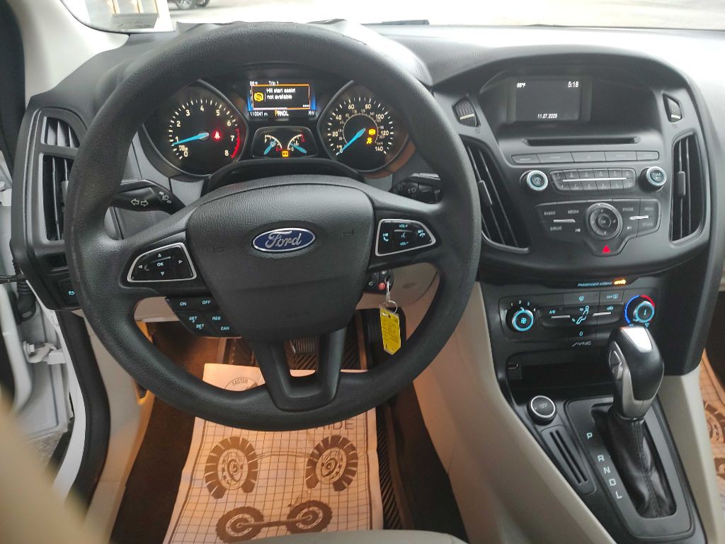 2015 Ford Focus Image 3