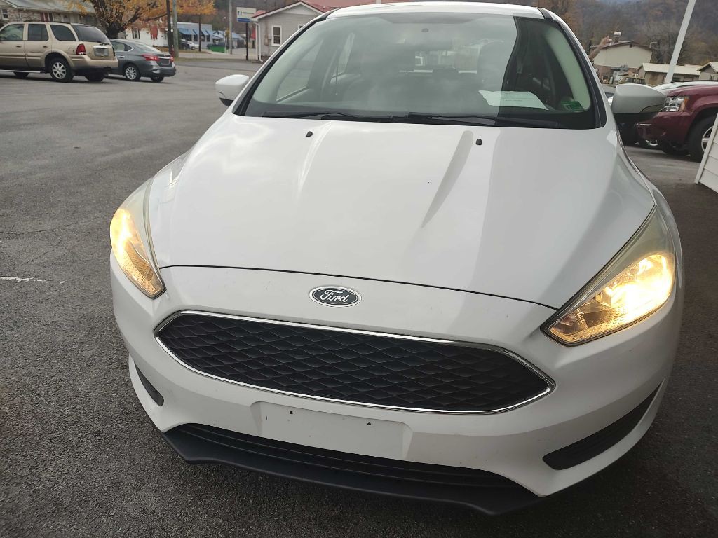 2015 Ford Focus Image 18