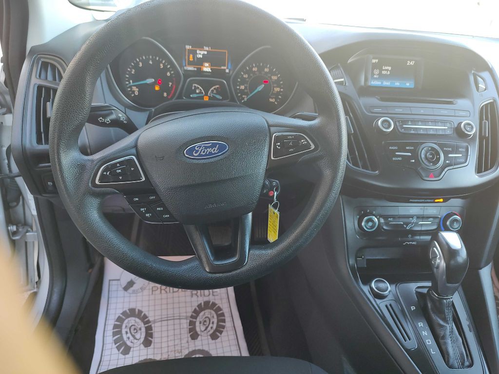 2015 Ford Focus Image 3