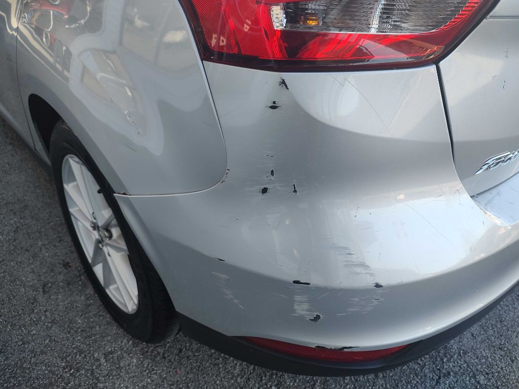 2015 Ford Focus Image 14