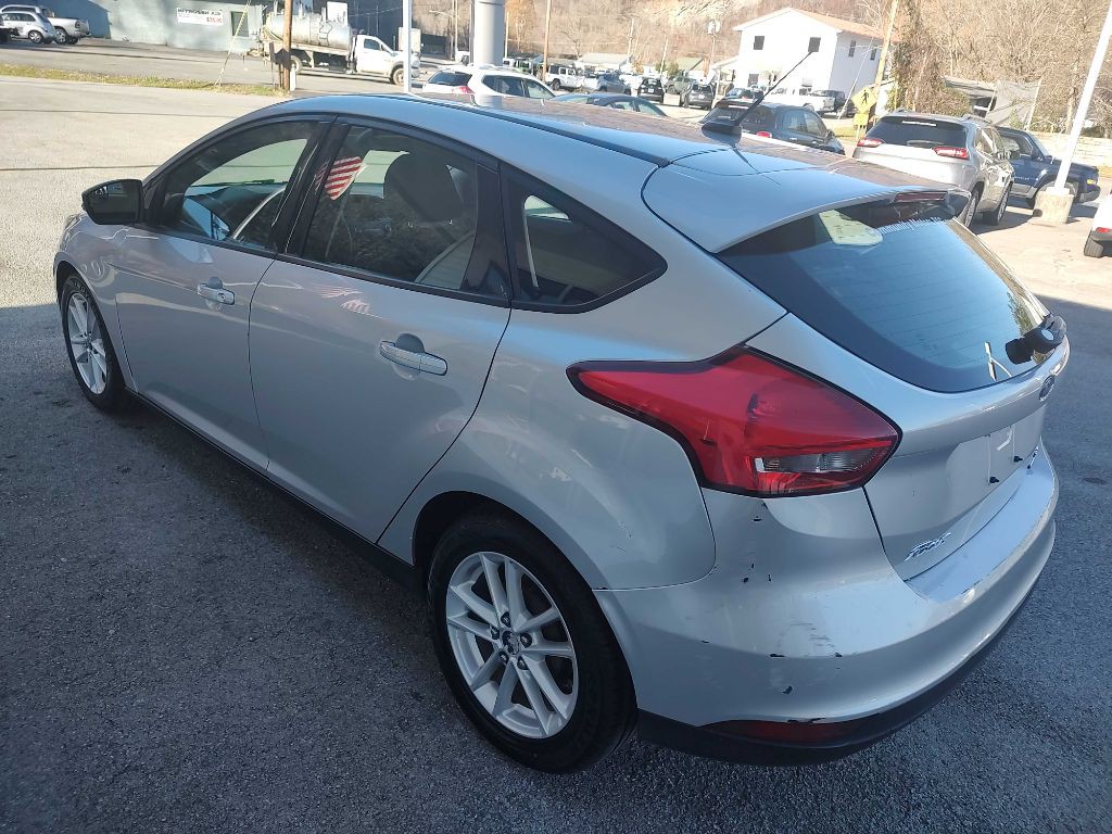 2015 Ford Focus Image 35