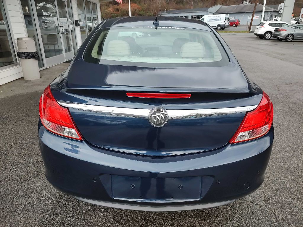 2011 Buick Regal Image 13
