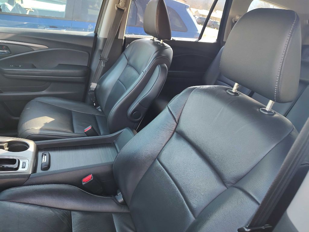 2020 Honda Pilot Image 25