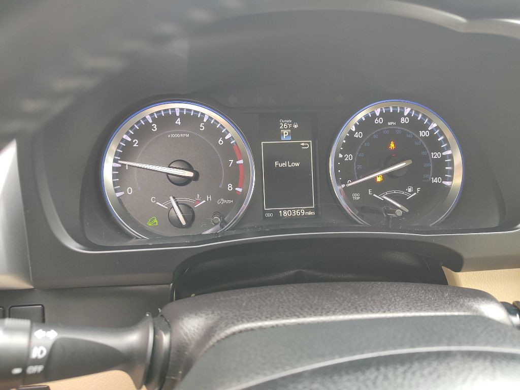 2015 Toyota Highlander Image 6