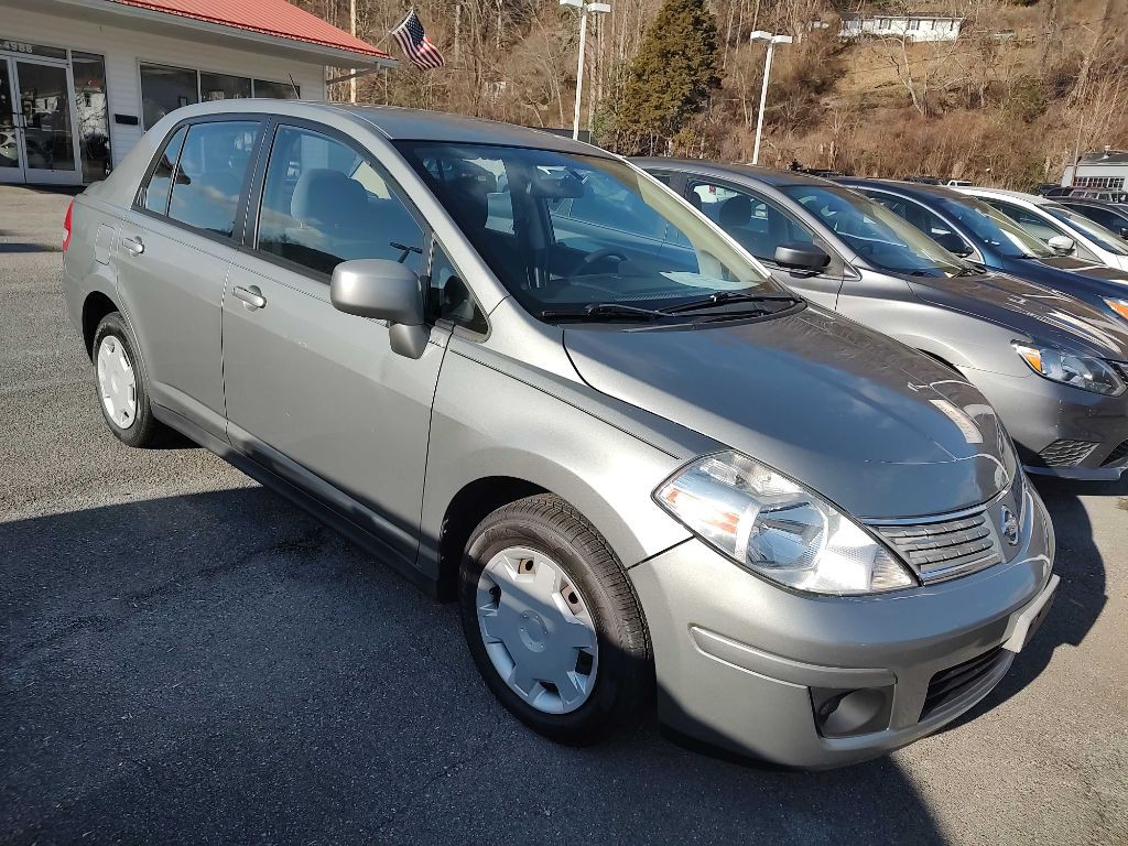 2009 Nissan Versa Image 4