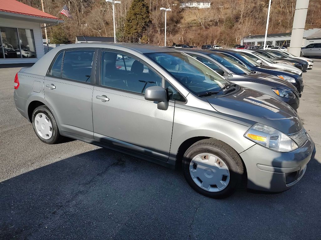2009 Nissan Versa Image 5