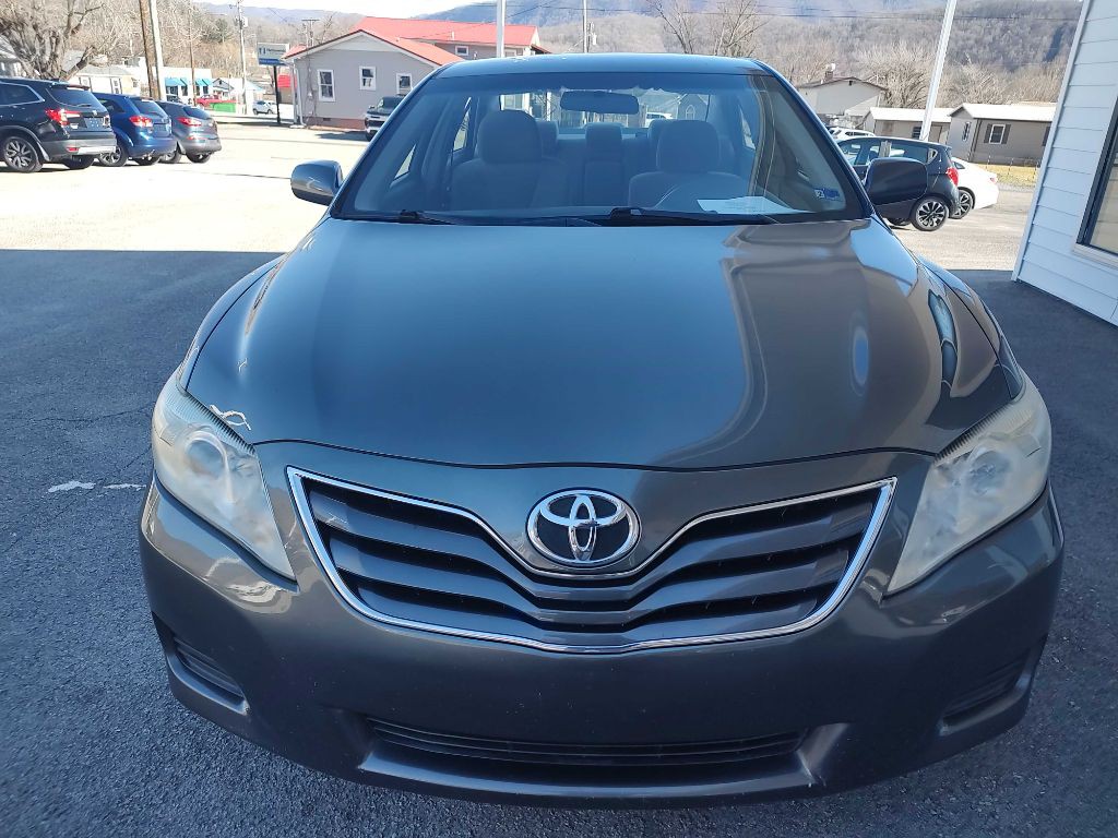 2011 Toyota Camry Image 9