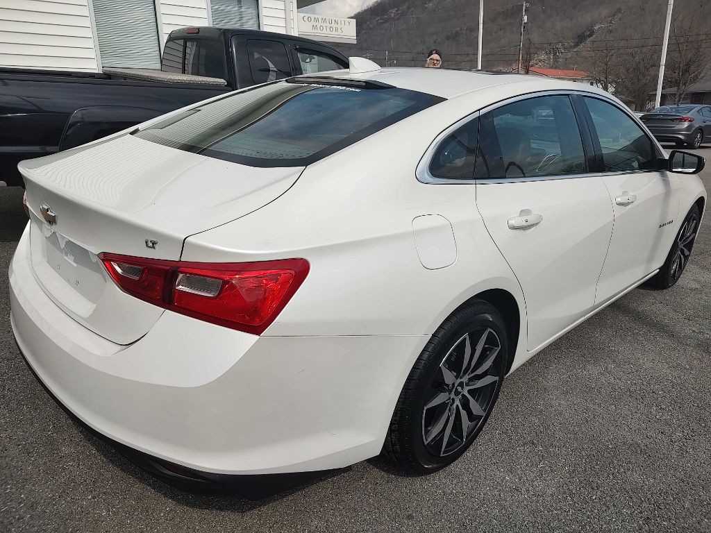 2016 Chevrolet Malibu Image 16