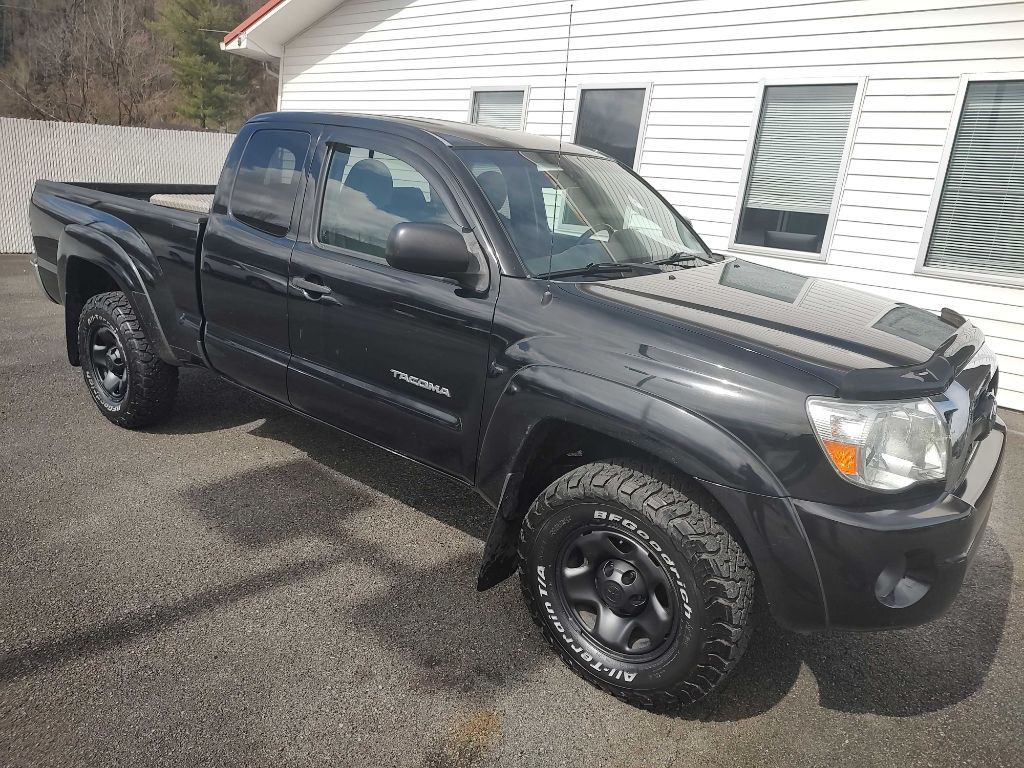 2011 Toyota Tacoma Image 22