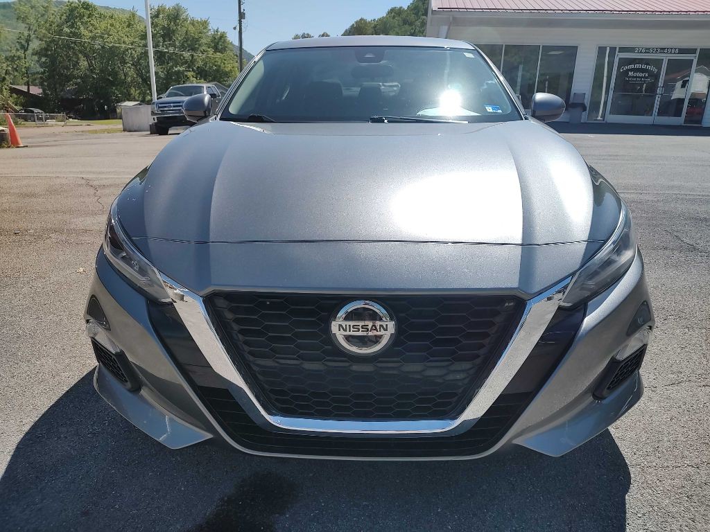 2022 Nissan Altima Image 18
