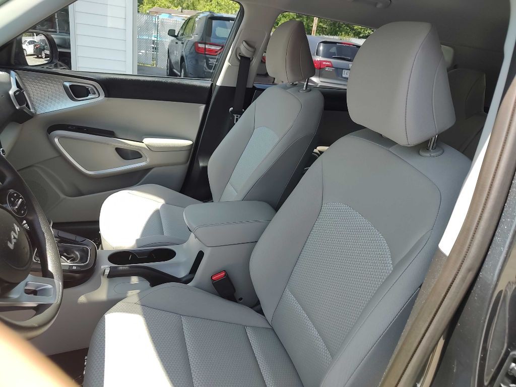 2024 Kia Soul Image 11
