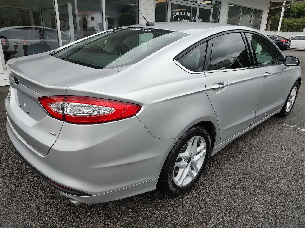 2016 Ford Fusion Image 13