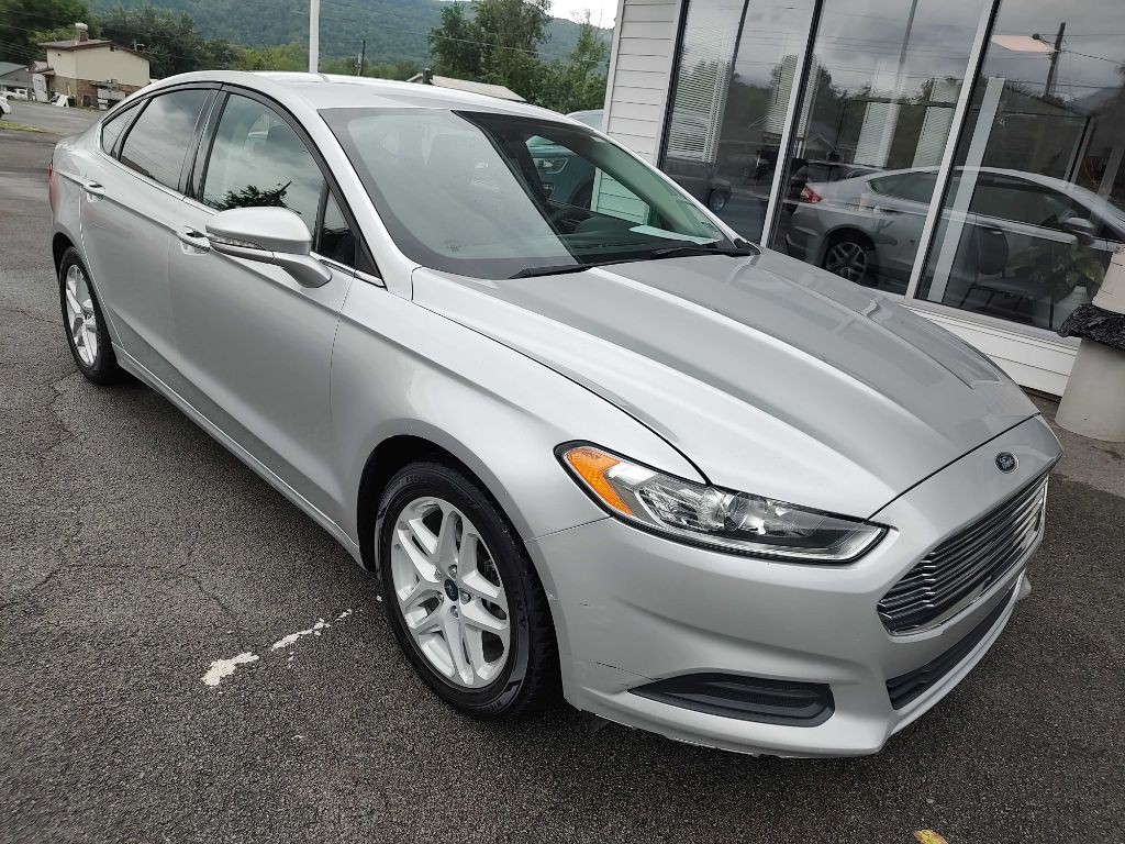 2016 Ford Fusion Image 14