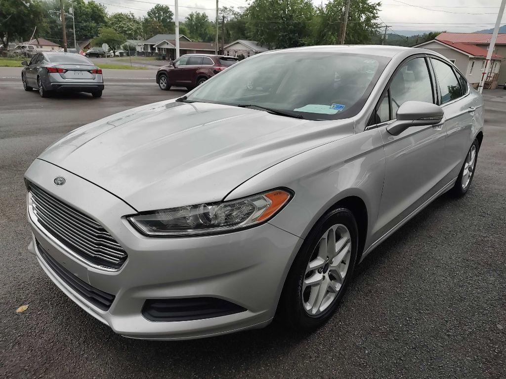 2016 Ford Fusion Image 16