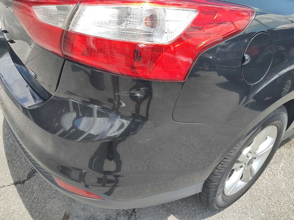 2013 Ford Focus Image 16