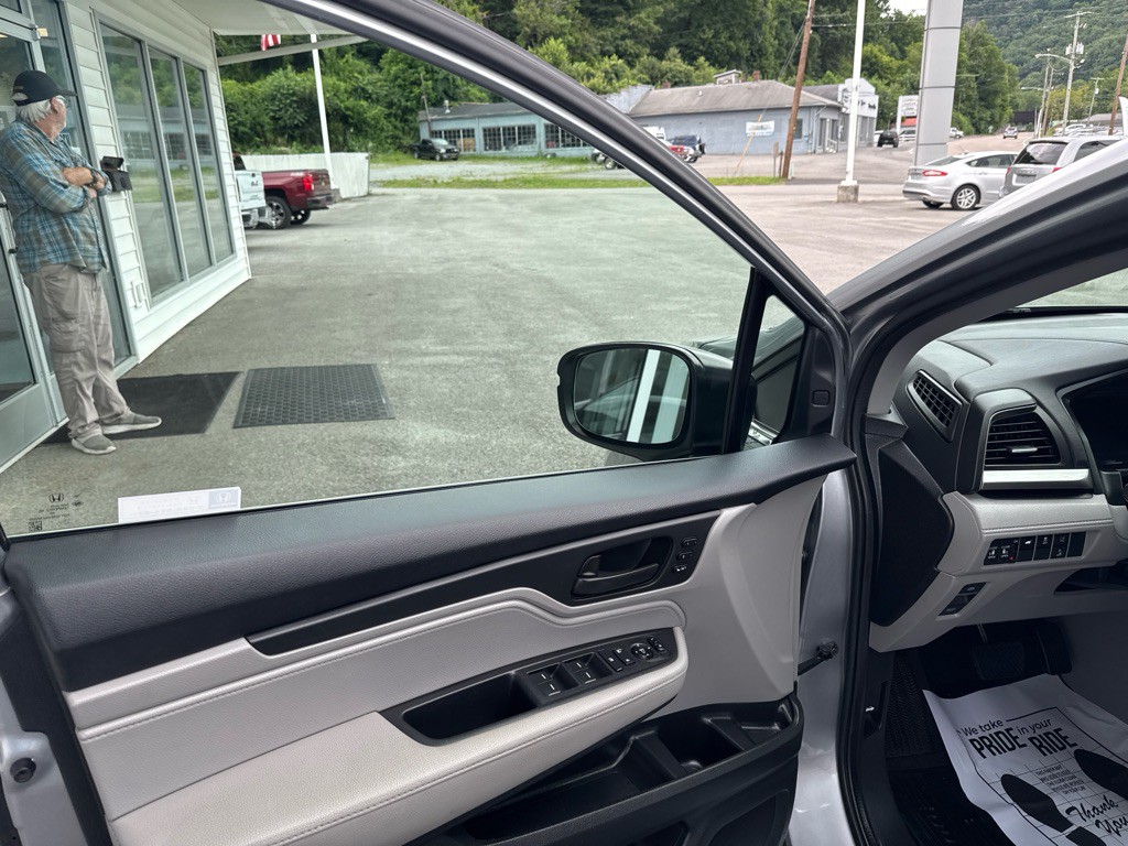 2019 Honda Odyssey Image 52