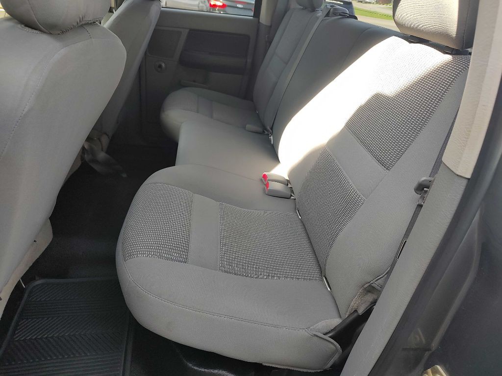 2007 Dodge Ram 2500 Image 12