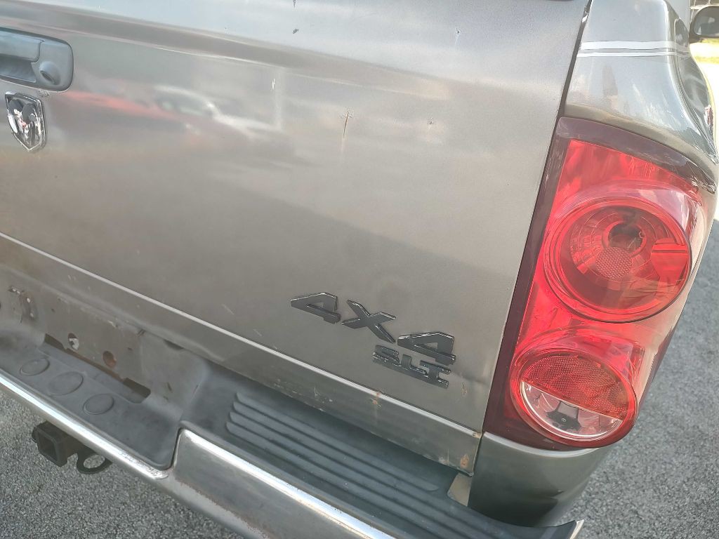 2007 Dodge Ram 2500 Image 18