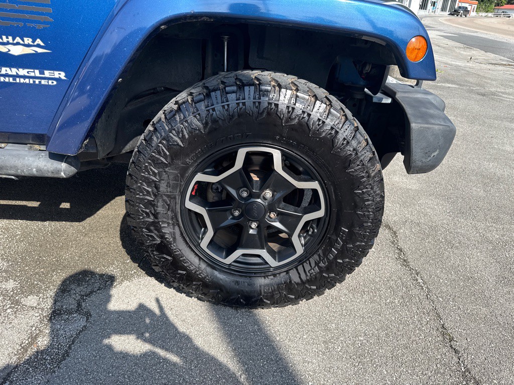 2010 Jeep Wrangler Unlimited Image 3