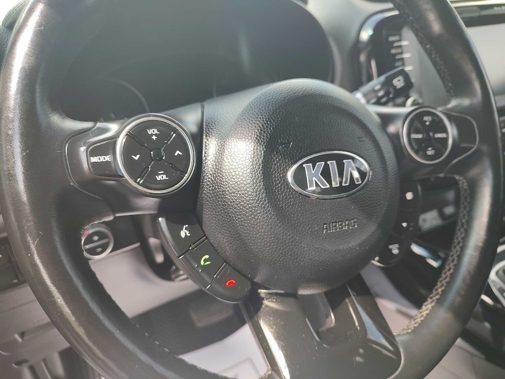 2016 Kia Soul Image 6